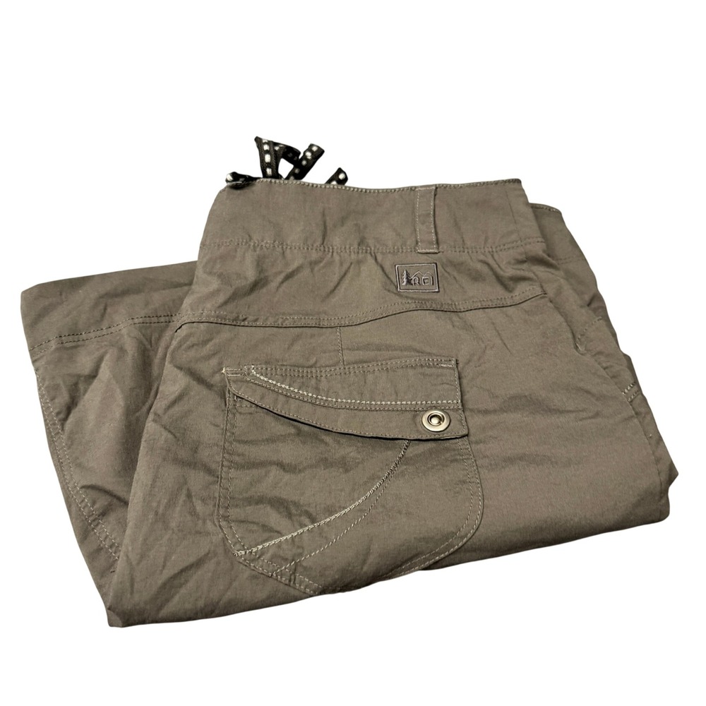 REI Skirt Womens 12 Gray (34x17 ACTUAL) Hiking Outdoor Gorpcore Mini + Pockets